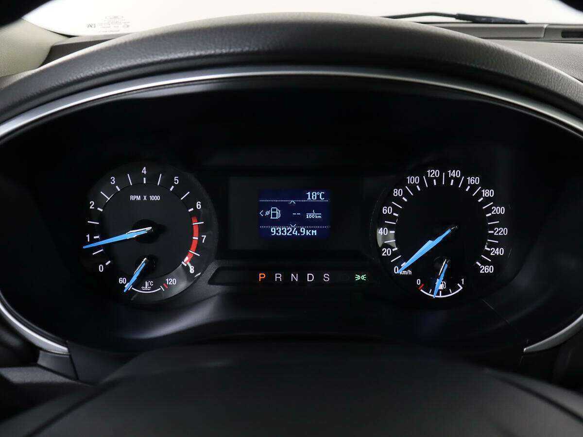 Купить Ford Mondeo, 2017, 93 286 км, фото №10