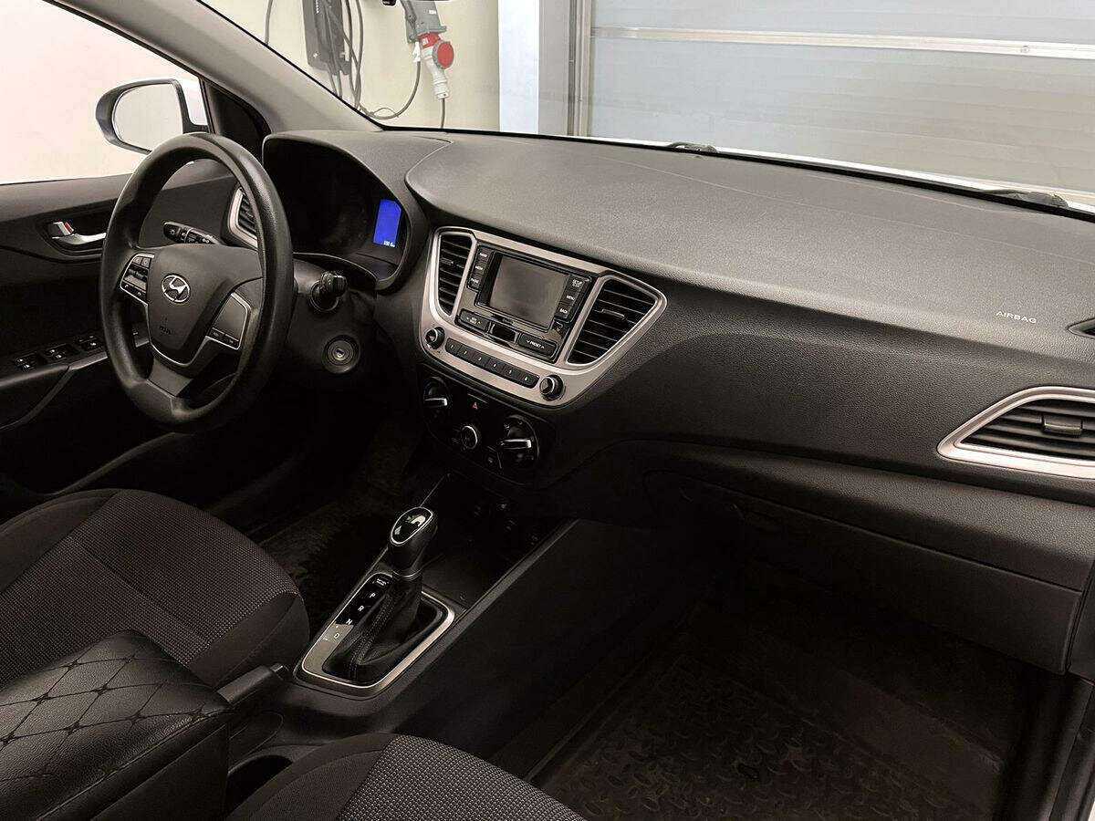 Купить Hyundai Solaris, 2020, 69 816 км, фото №7
