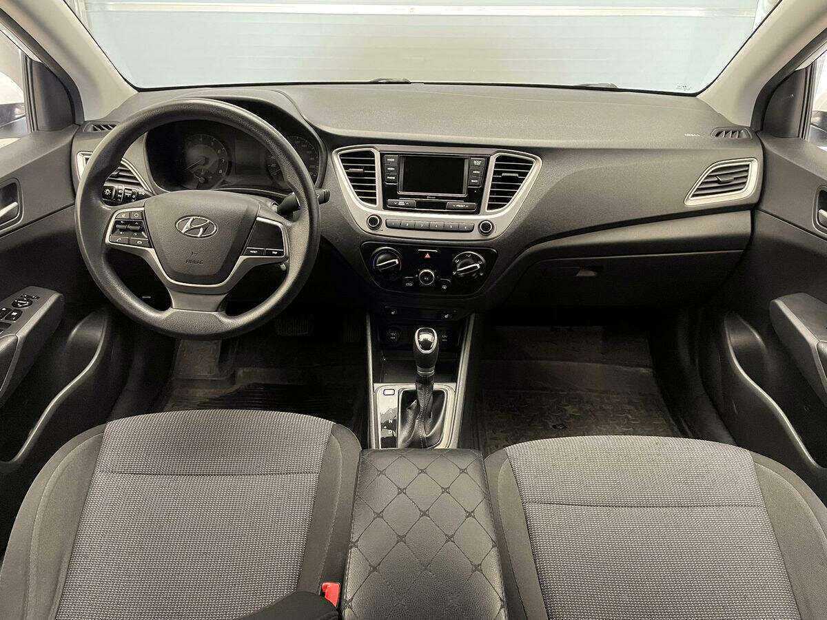 Купить Hyundai Solaris, 2020, 69 816 км, фото №9
