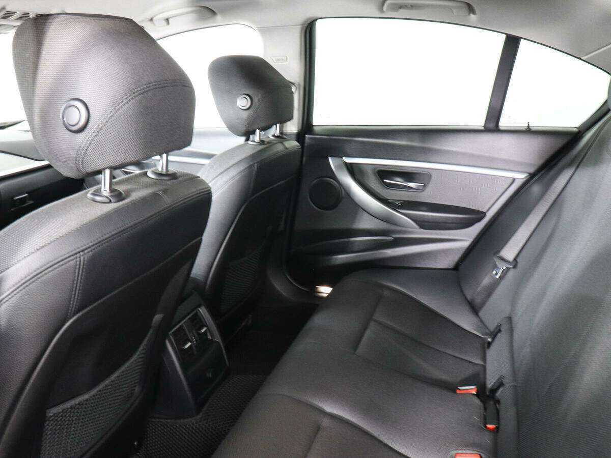 Купить BMW 3 серии 320d xDrive, 2017, 154 329 км, фото №9