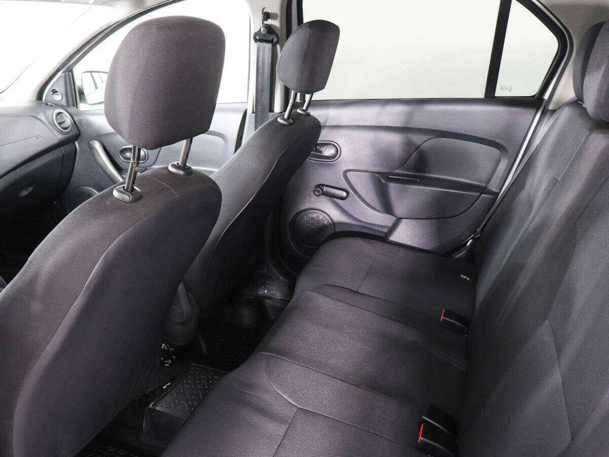 Купить Renault Logan, 2014, 139 882 км, фото №8