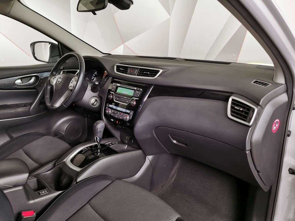 Купить Nissan Qashqai, 2017, 60 411 км, фото №9