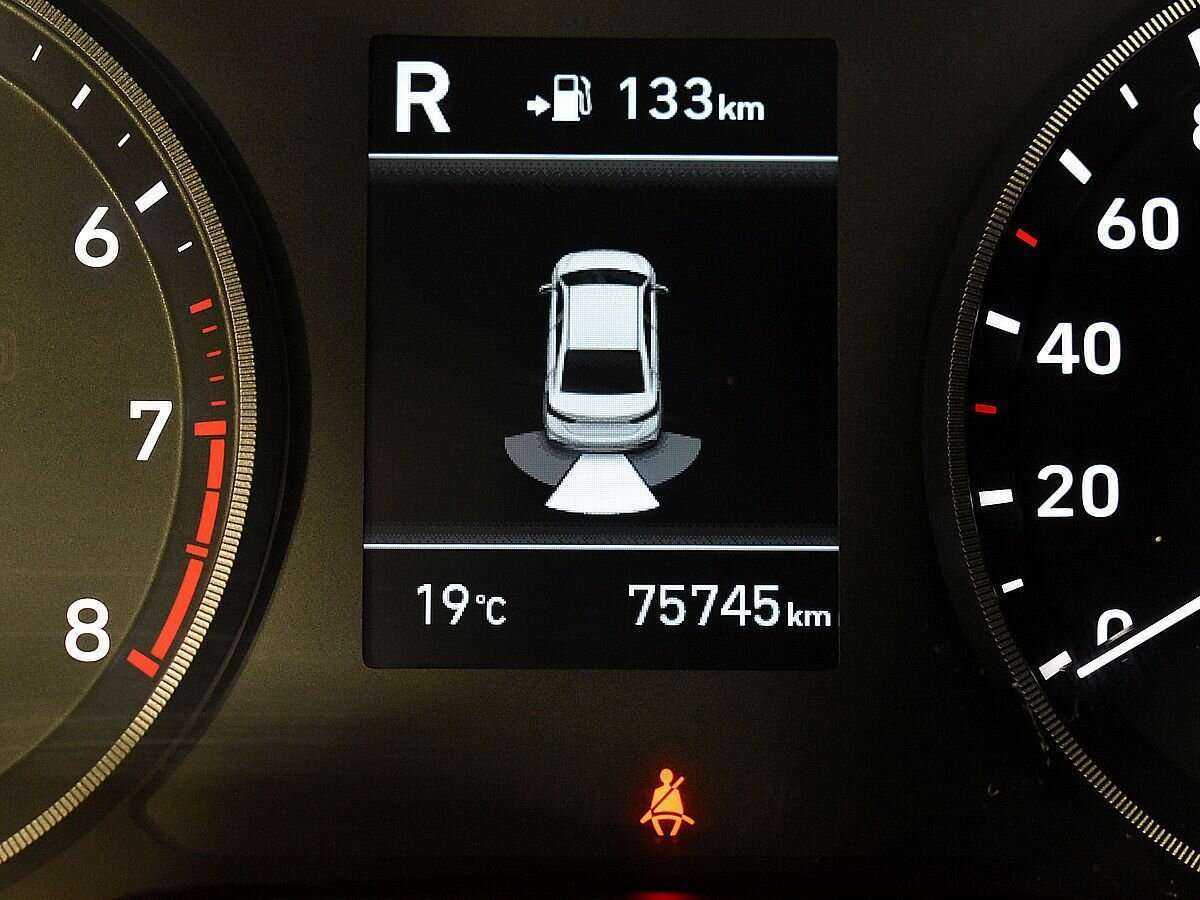 Купить Hyundai Solaris, 2018, 75 744 км, фото №11