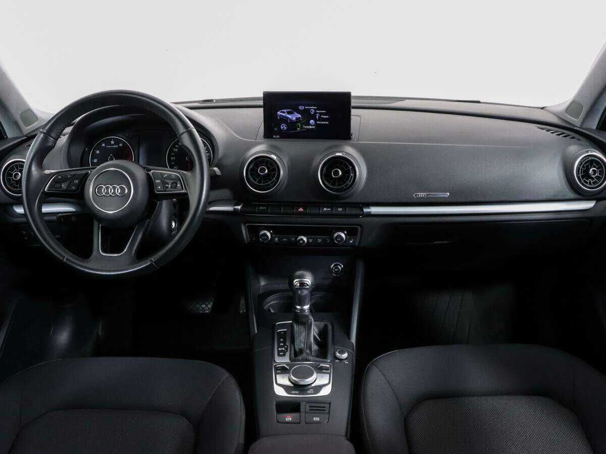 Купить Audi A3, 2019, 130 123 км, фото №8