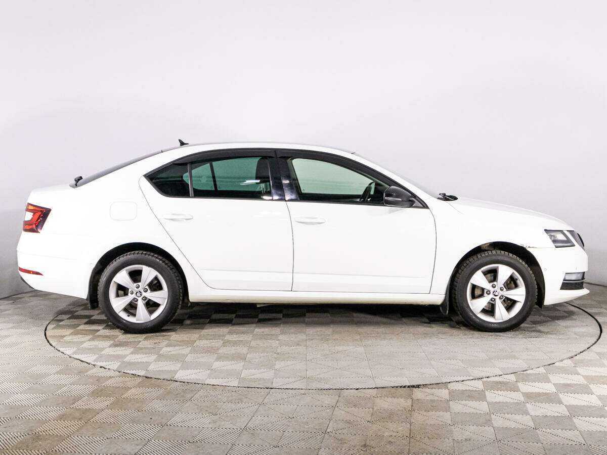 Купить Skoda Octavia, 2019, 163 877 км, фото №4