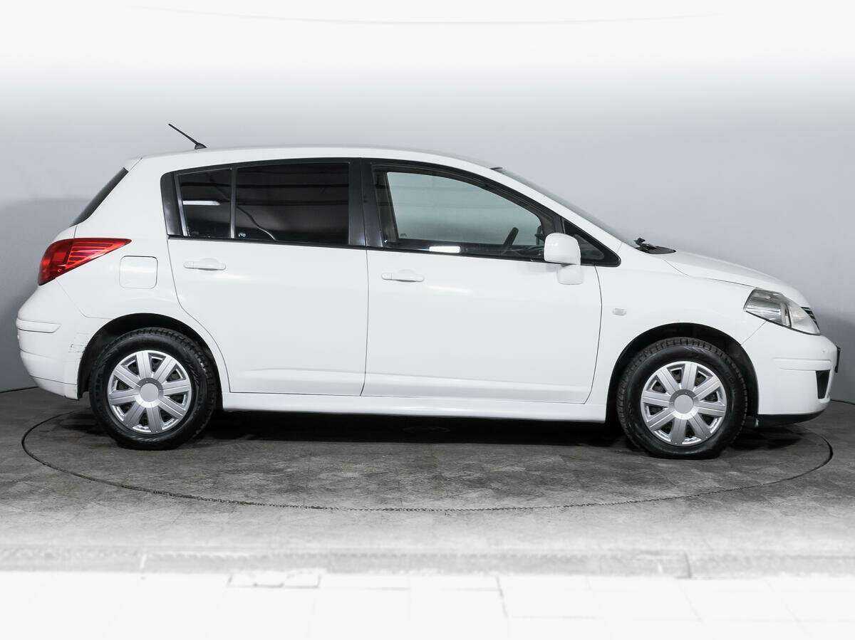 Купить Nissan Tiida, 2013, 140 737 км, фото №4
