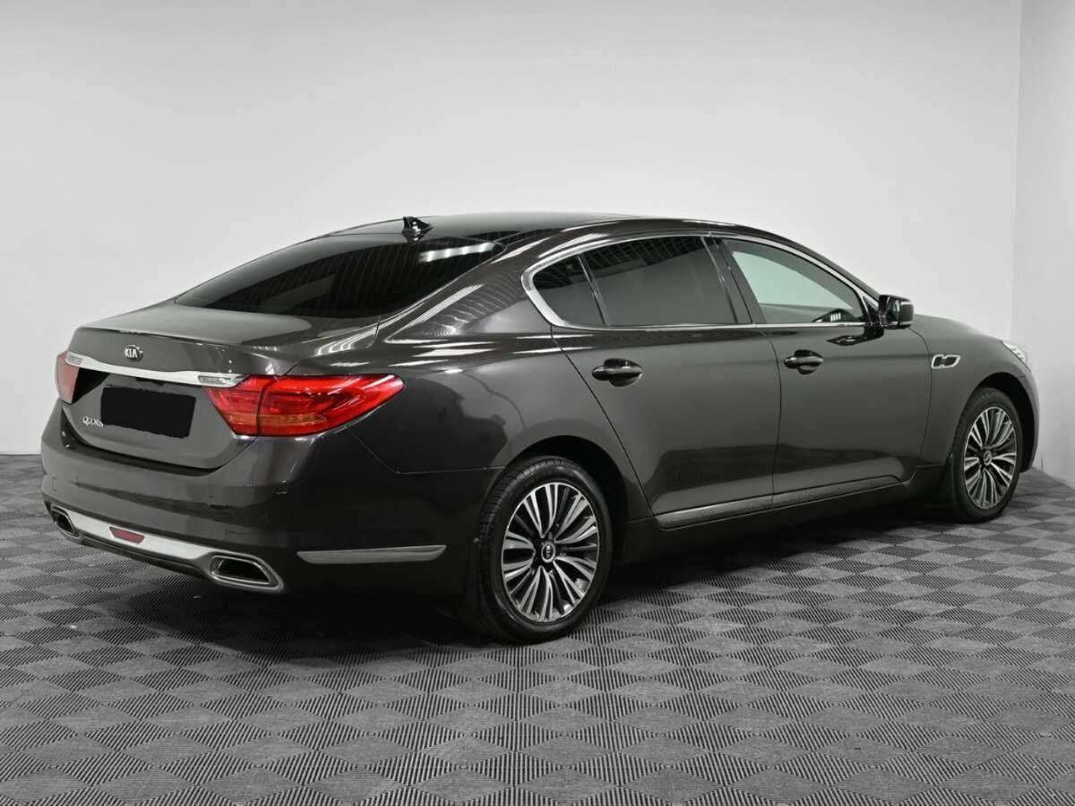 Kia Quoris