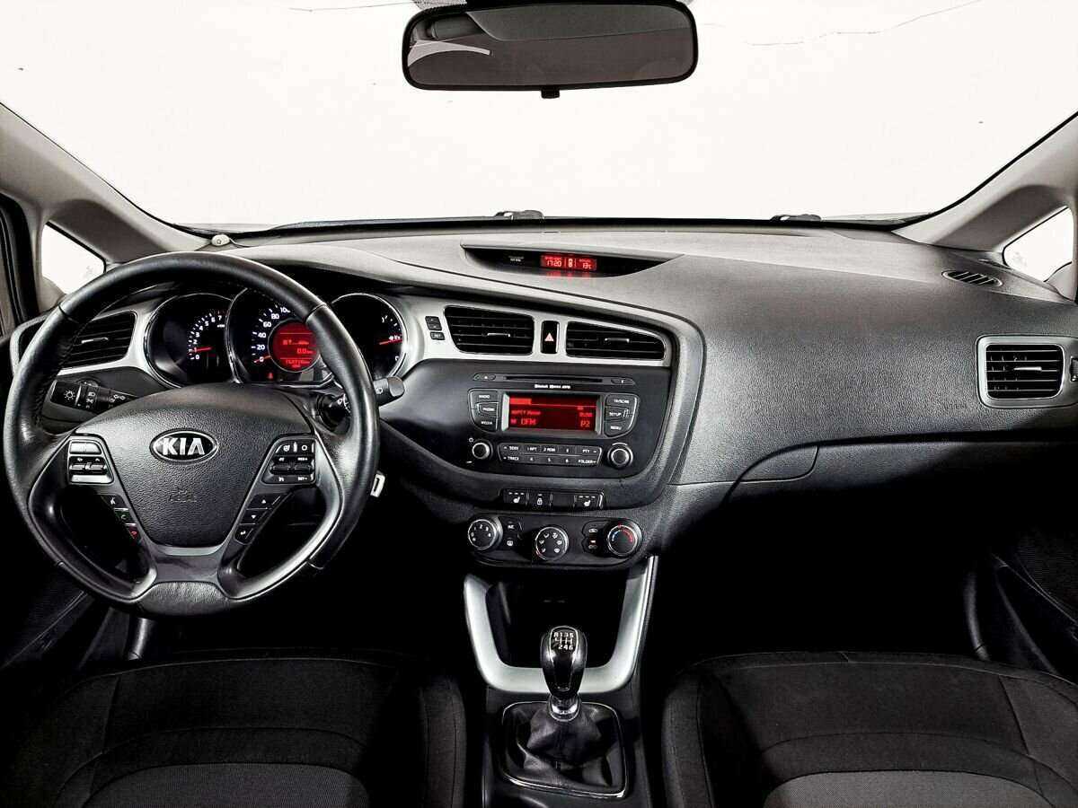 Купить Kia Ceed, 2015, 153 700 км, фото №12