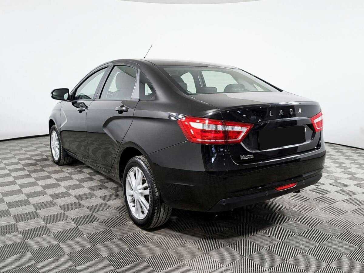 Купить Lada (ВАЗ) Vesta, 2017, 45 200 км, фото №5