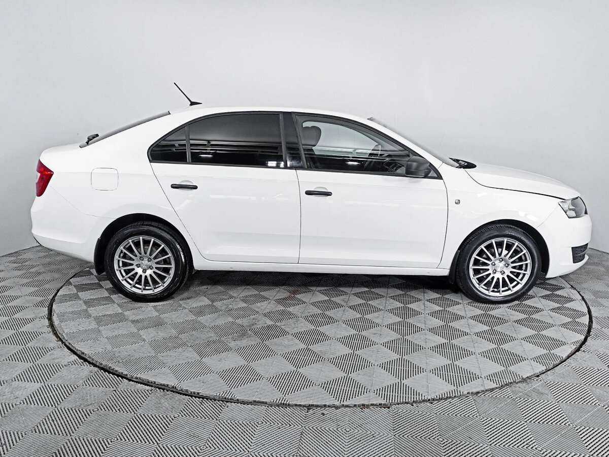 Купить Skoda Rapid, 2017, 104 863 км, фото №4
