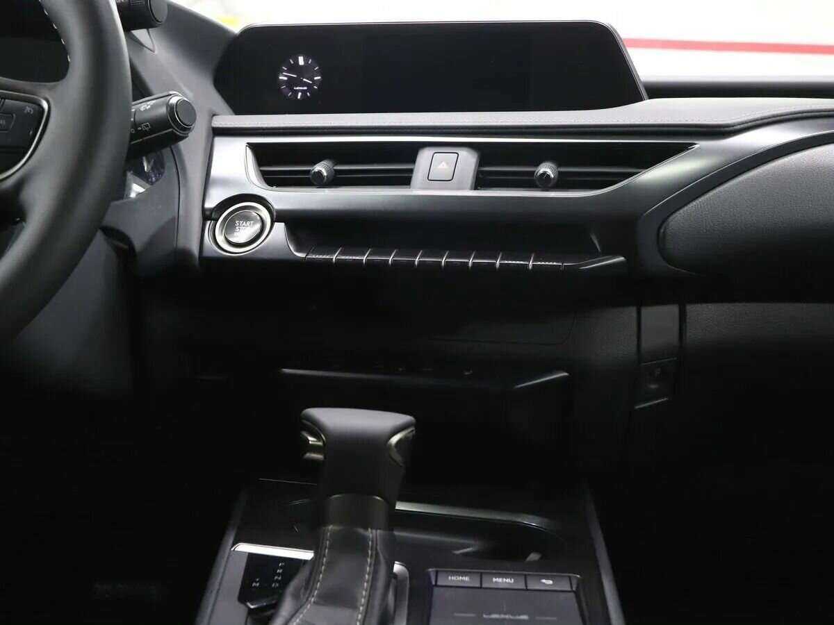 Купить Lexus UX 200, 2019, 70 000 км, фото №19