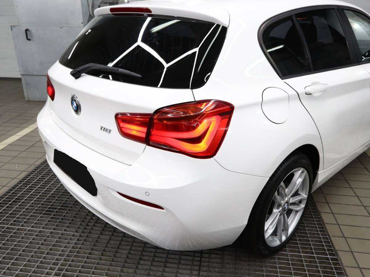 Купить BMW 1 серии 118i, 2016, 87 000 км, фото №6