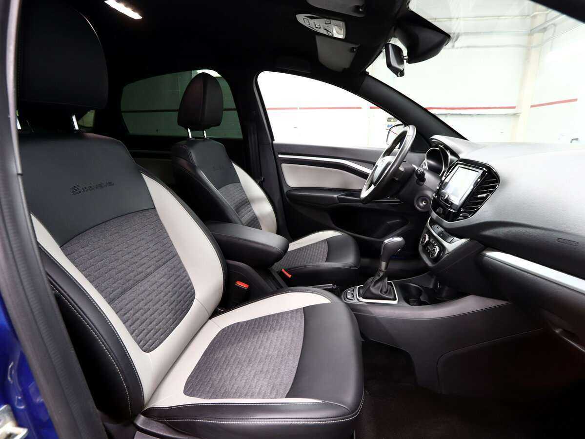 Купить Lada (ВАЗ) Vesta, 2020, 99 000 км, фото №8