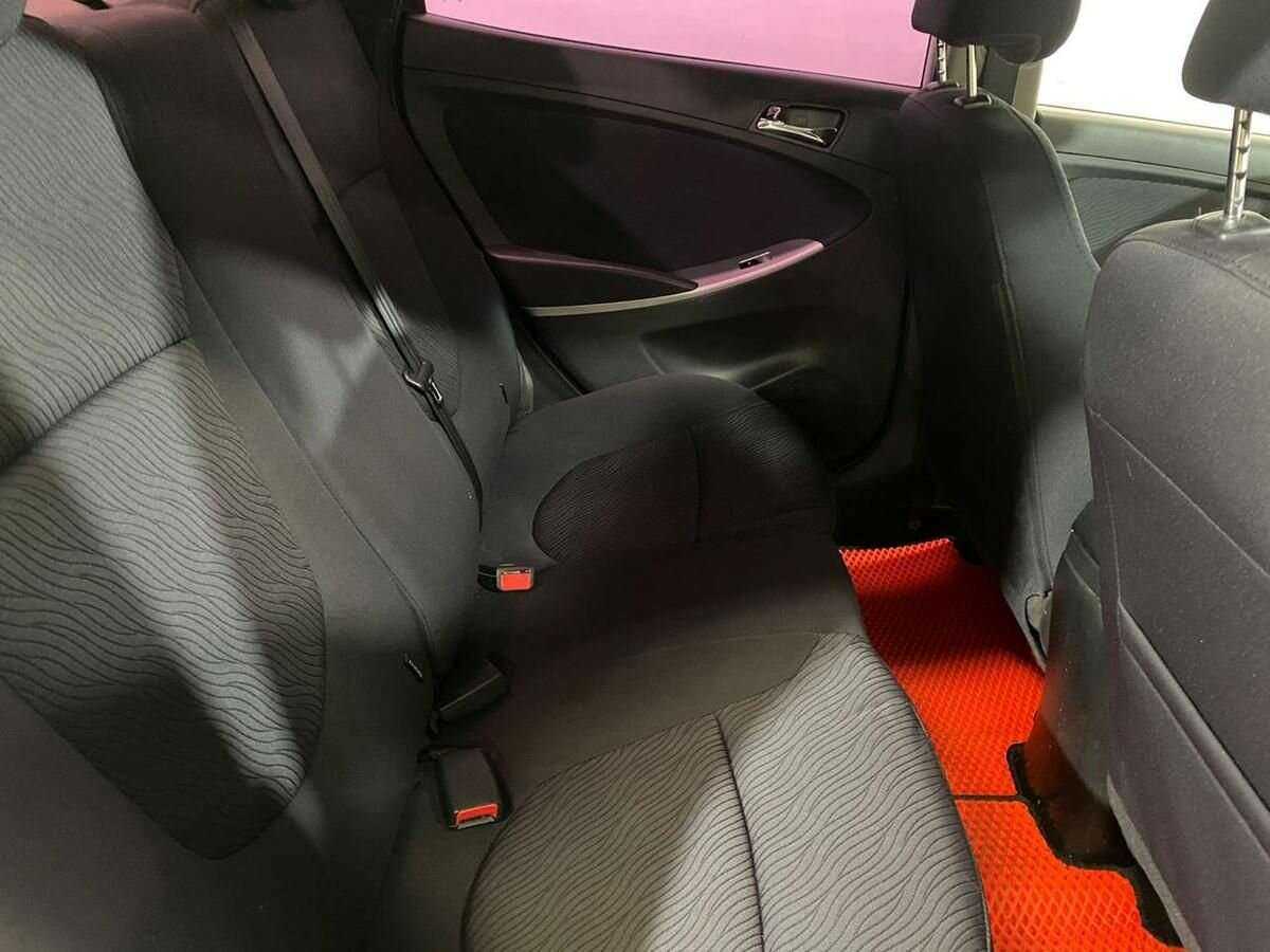 Купить Hyundai Solaris, 2013, 176 504 км, фото №11