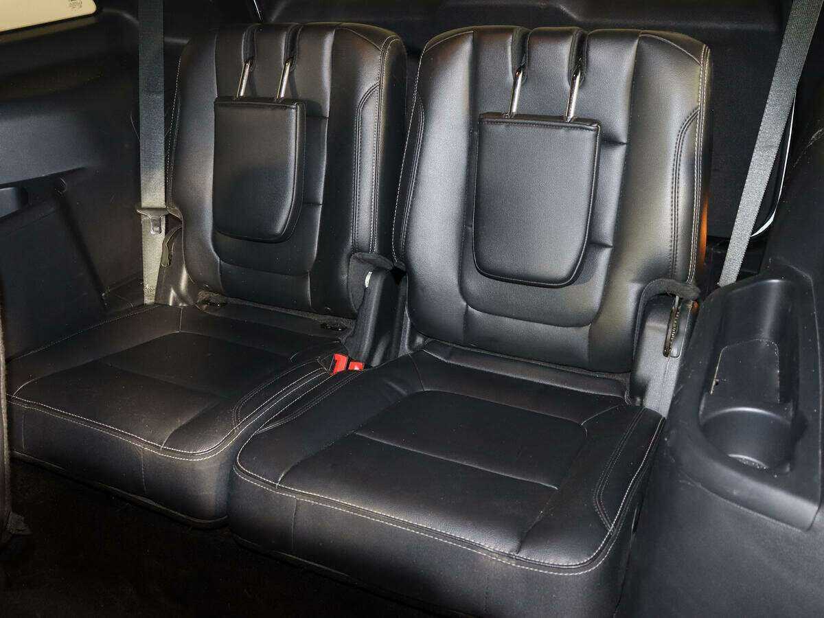 Купить Ford Explorer, 2016, 128 003 км, фото №9