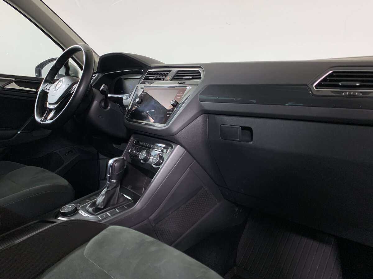 Купить Volkswagen Tiguan, 2018, 84 358 км, фото №10