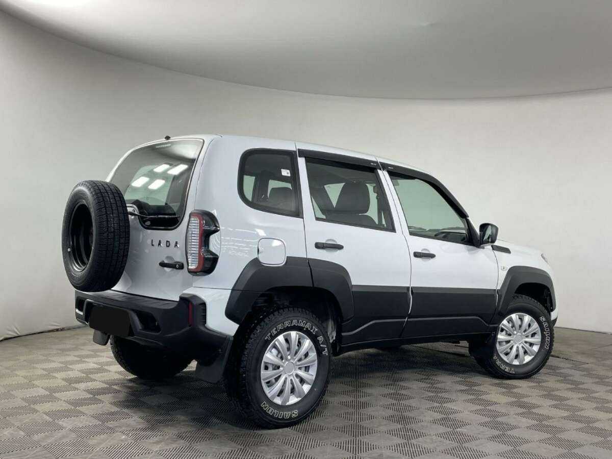 Купить Lada (ВАЗ) Niva, 2023, 7 323 км, фото №6