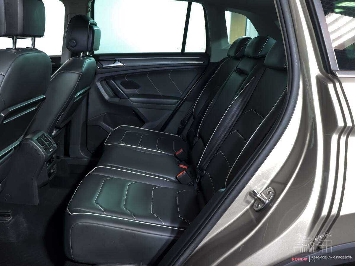 Купить Volkswagen Tiguan, 2017, 123 325 км, фото №9