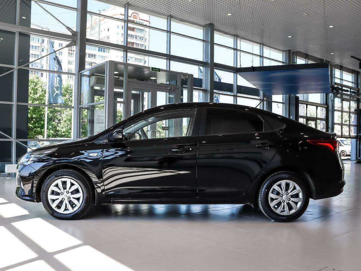 Купить Hyundai Solaris, 2021, 53 894 км, фото №4