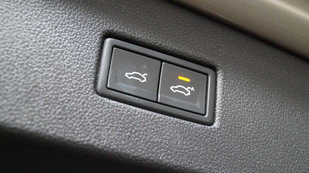 Купить Volkswagen Tiguan, 2018, 176 587 км, фото №7