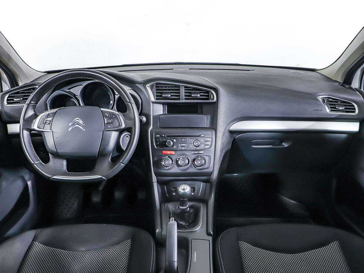 Купить Citroen C4, 2015, 73 237 км, фото №11