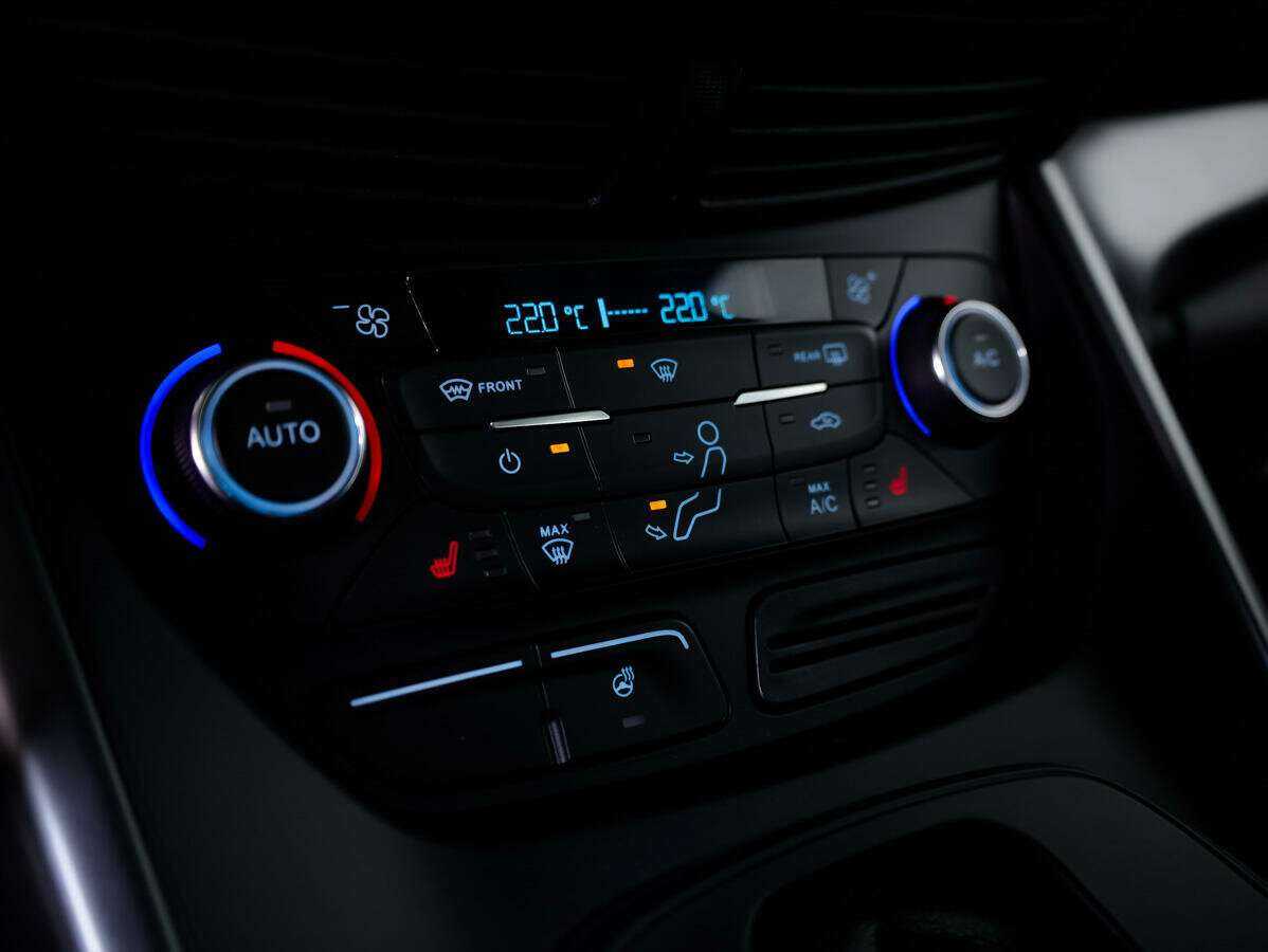 Купить Ford Kuga, 2018, 47 156 км, фото №13