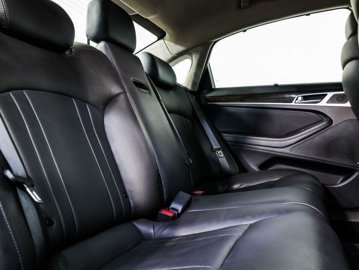 Купить Hyundai Genesis, 2014, 162 218 км, фото №13