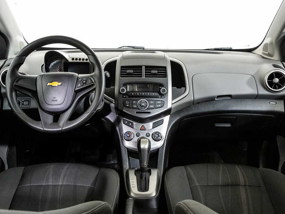 Купить Chevrolet Aveo, 2015, 86 030 км, фото №10