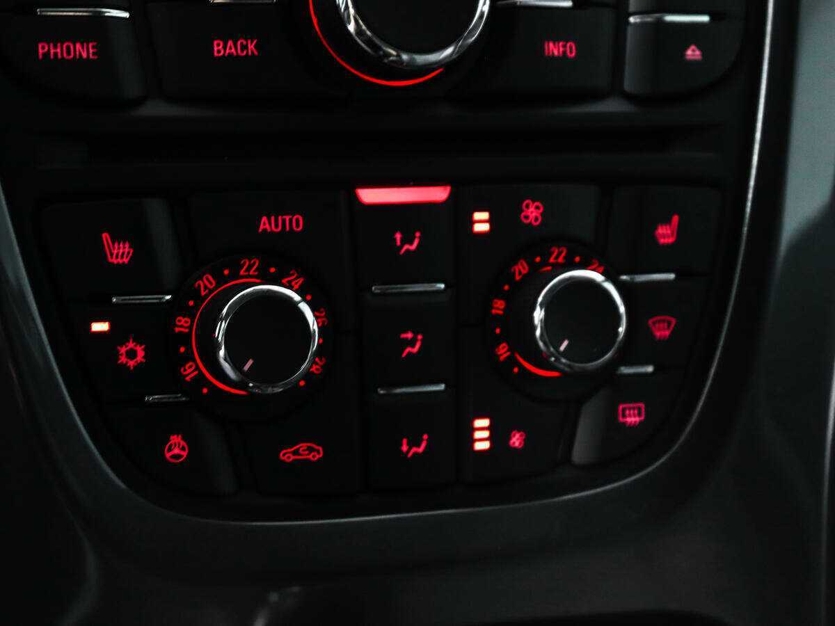 Купить Opel Astra, 2013, 174 484 км, фото №13