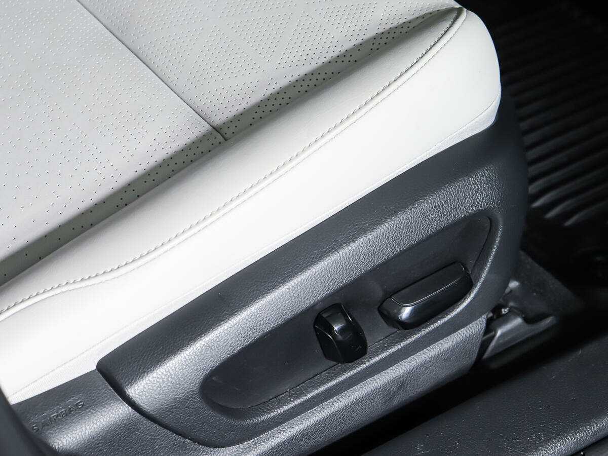 Купить Lexus UX 200, 2019, 23 916 км, фото №15