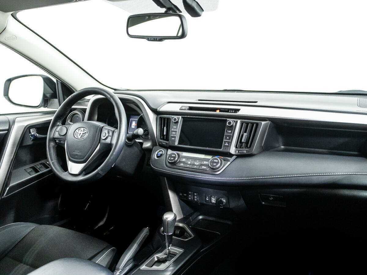 Купить Toyota RAV4, 2018, 95 000 км, фото №9