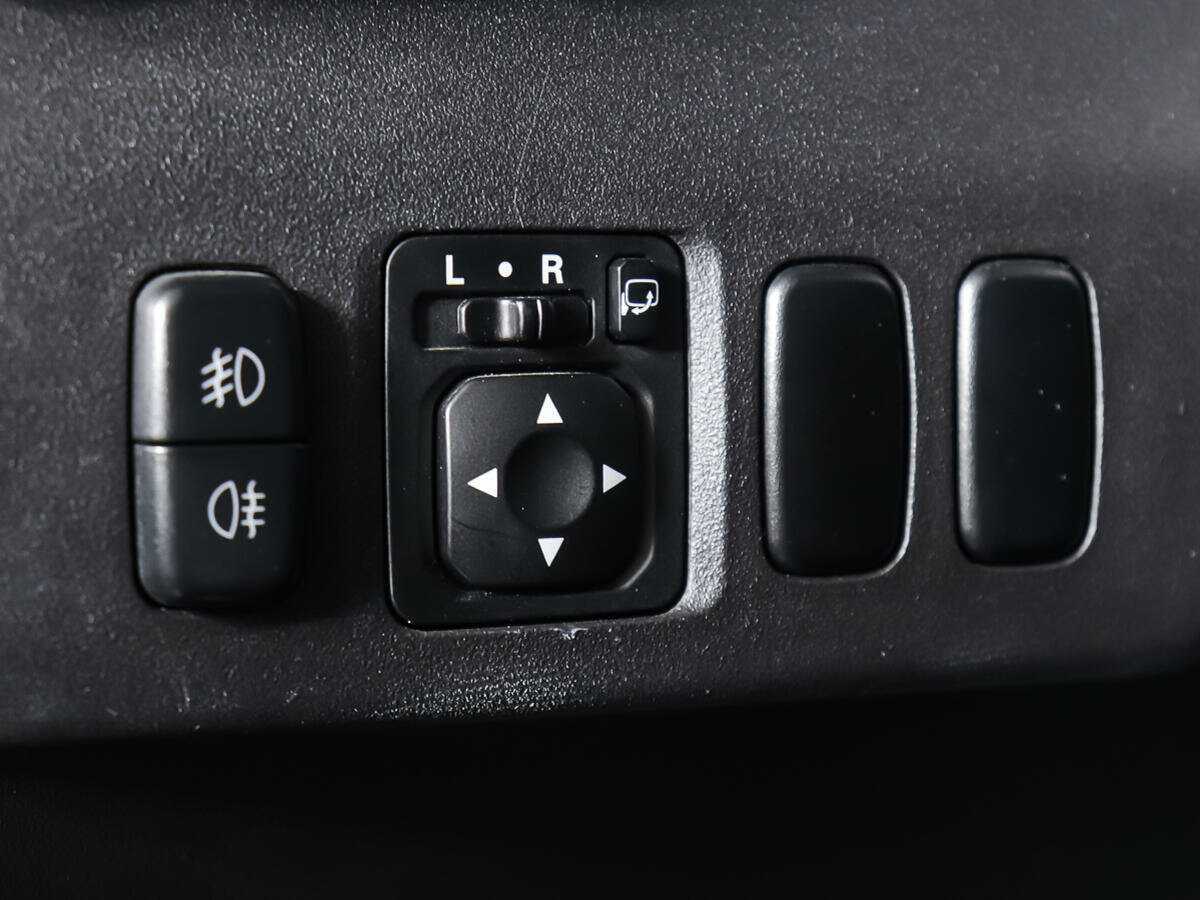 Купить Mitsubishi Pajero, 2012, 177 976 км, фото №15