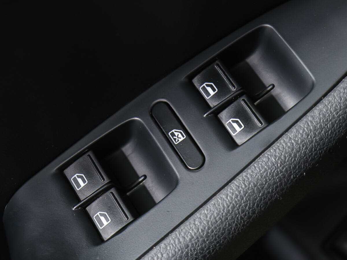 Купить Volkswagen Jetta, 2012, 279 369 км, фото №11