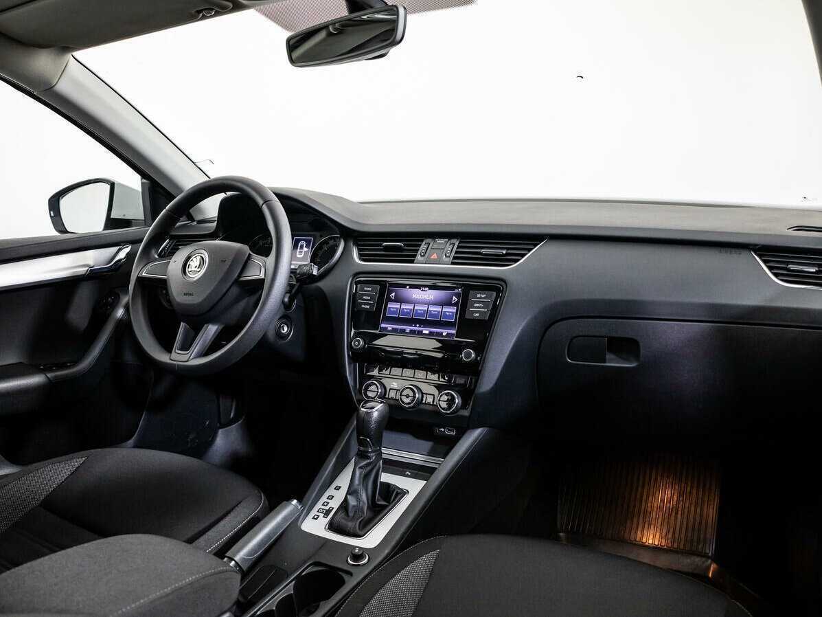 Купить Skoda Octavia, 2019, 49 208 км, фото №9
