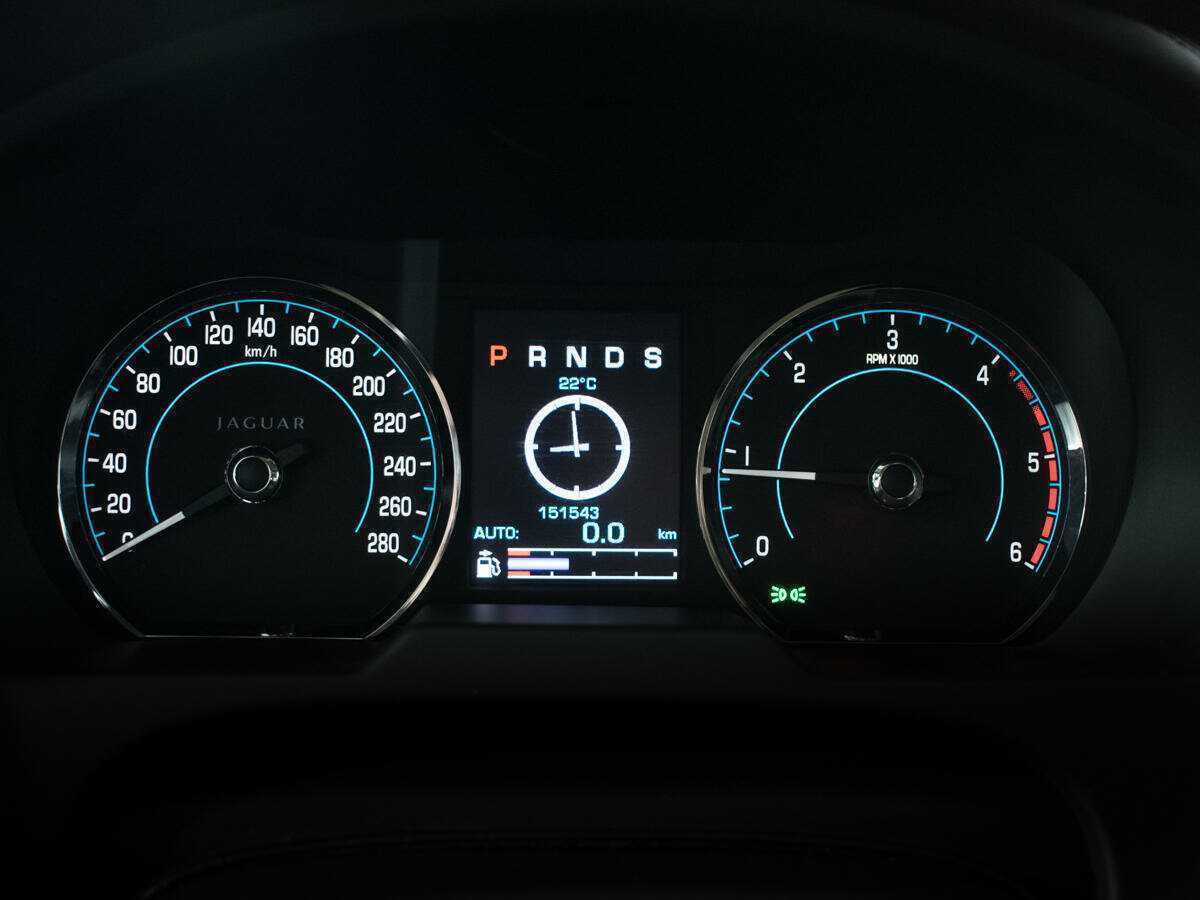 Купить Jaguar XF, 2013, 151 100 км, фото №10