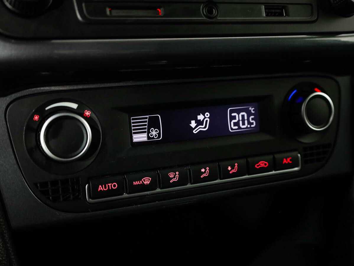 Купить Volkswagen Polo, 2020, 51 880 км, фото №14