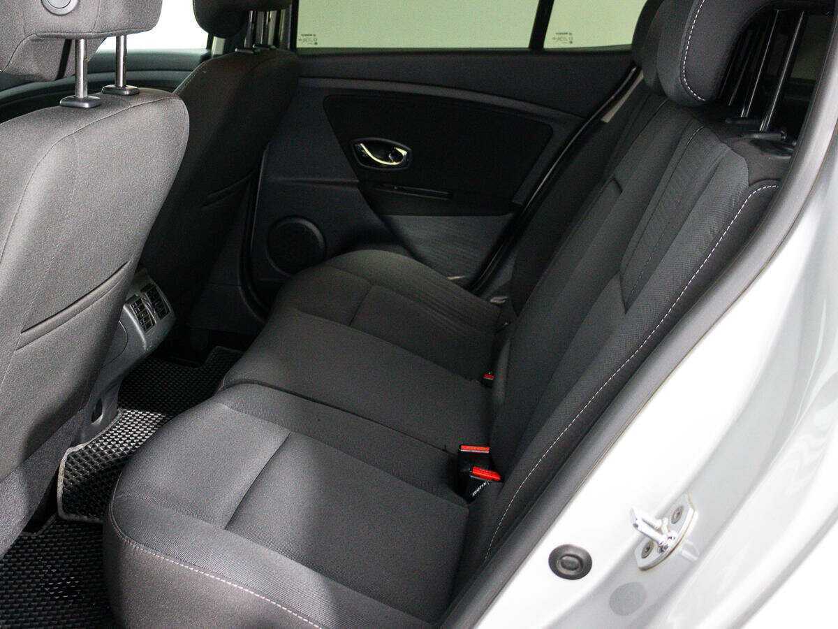 Купить Renault Megane, 2012, 185 470 км, фото №11