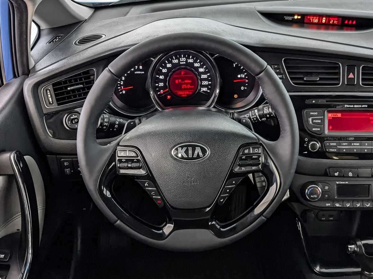 Купить Kia Ceed, 2013, 106 402 км, фото №18