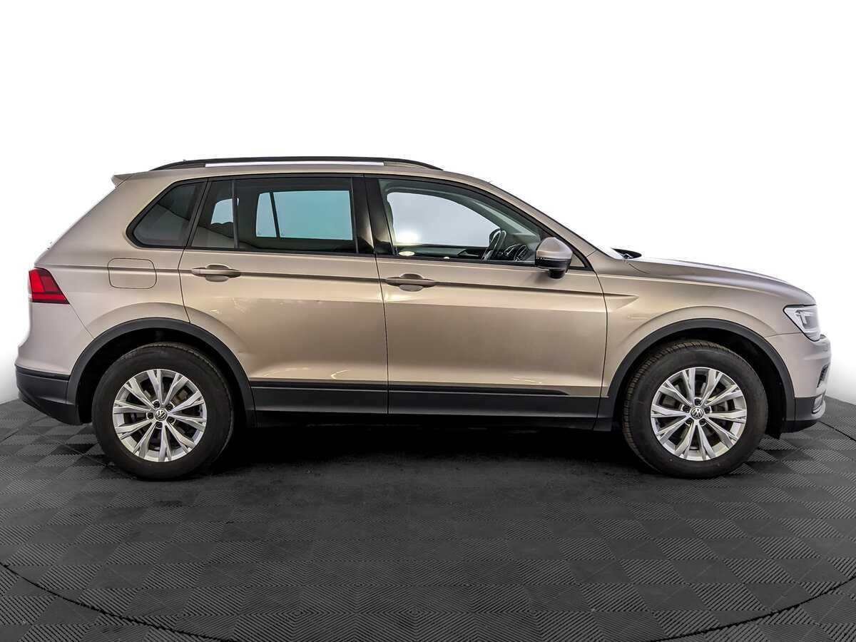 Купить Volkswagen Tiguan, 2019, 107 296 км, фото №4