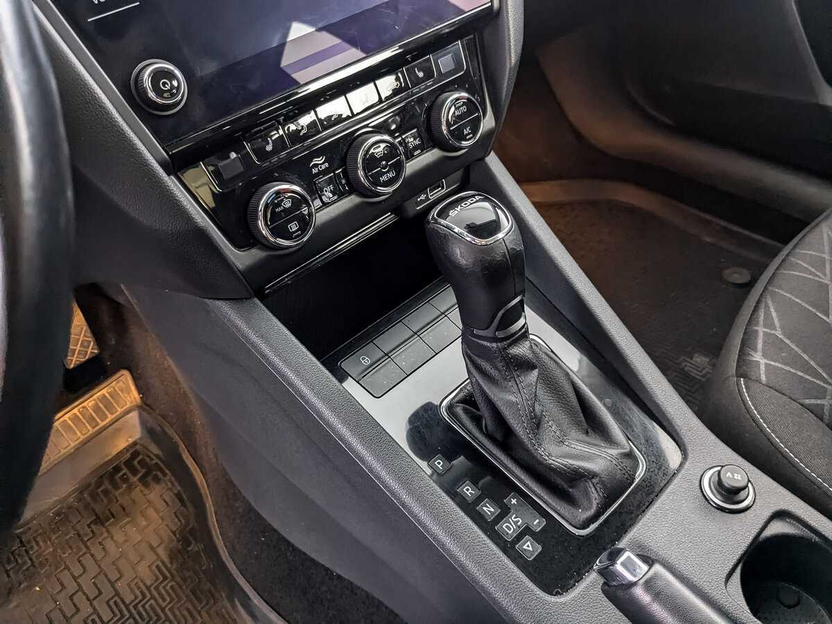 Купить Skoda Octavia, 2020, 90 933 км, фото №16