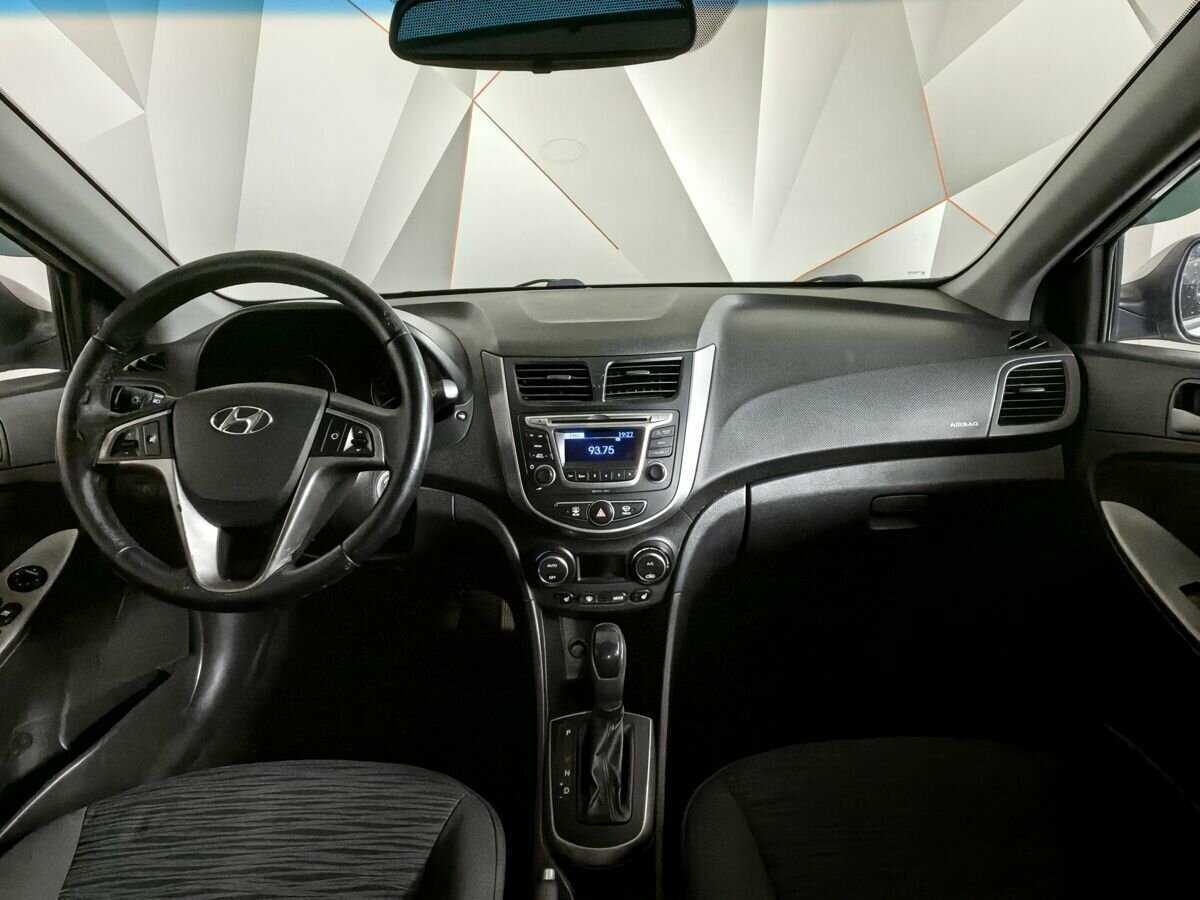 Купить Hyundai Solaris, 2015, 137 375 км, фото №10