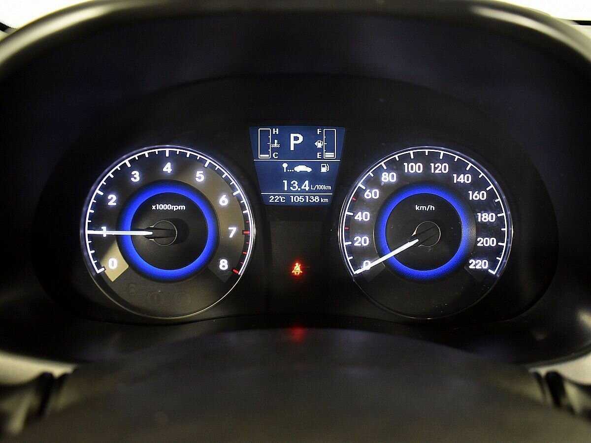 Купить Hyundai Solaris, 2015, 105 137 км, фото №12