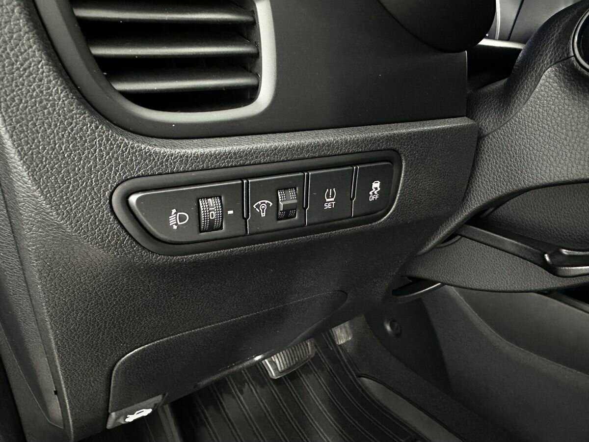 Купить Kia Rio, 2019, 83 480 км, фото №13