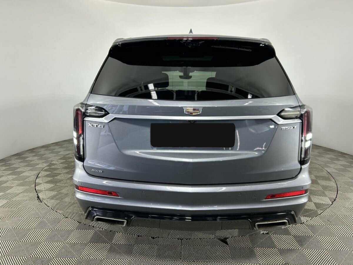 Cadillac XT6