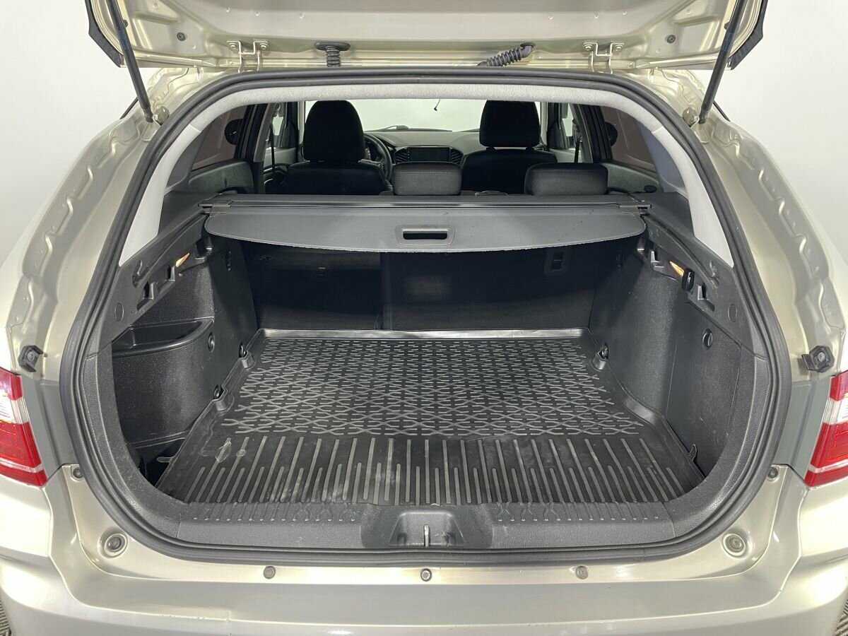 Купить Lada (ВАЗ) Vesta SW, 2018, 123 758 км, фото №18