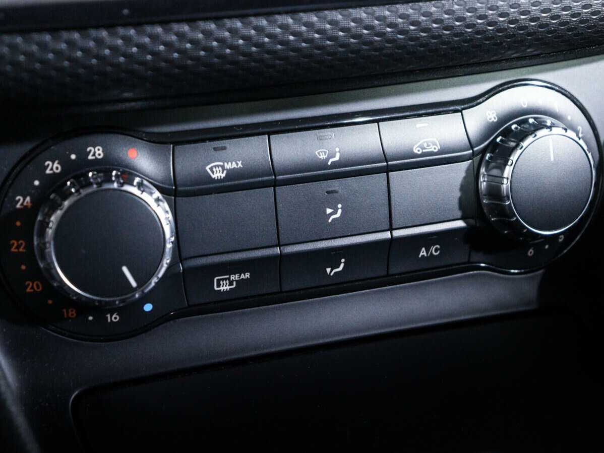 Купить Mercedes-Benz A-Класс 180, 2015, 54 956 км, фото №15