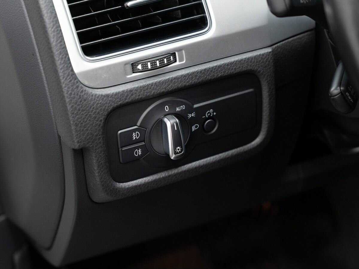 Купить Volkswagen Touareg, 2015, 150 366 км, фото №17