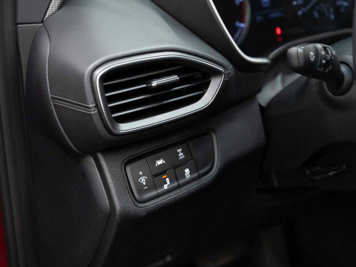 Купить Hyundai Santa Fe, 2019, 134 837 км, фото №19