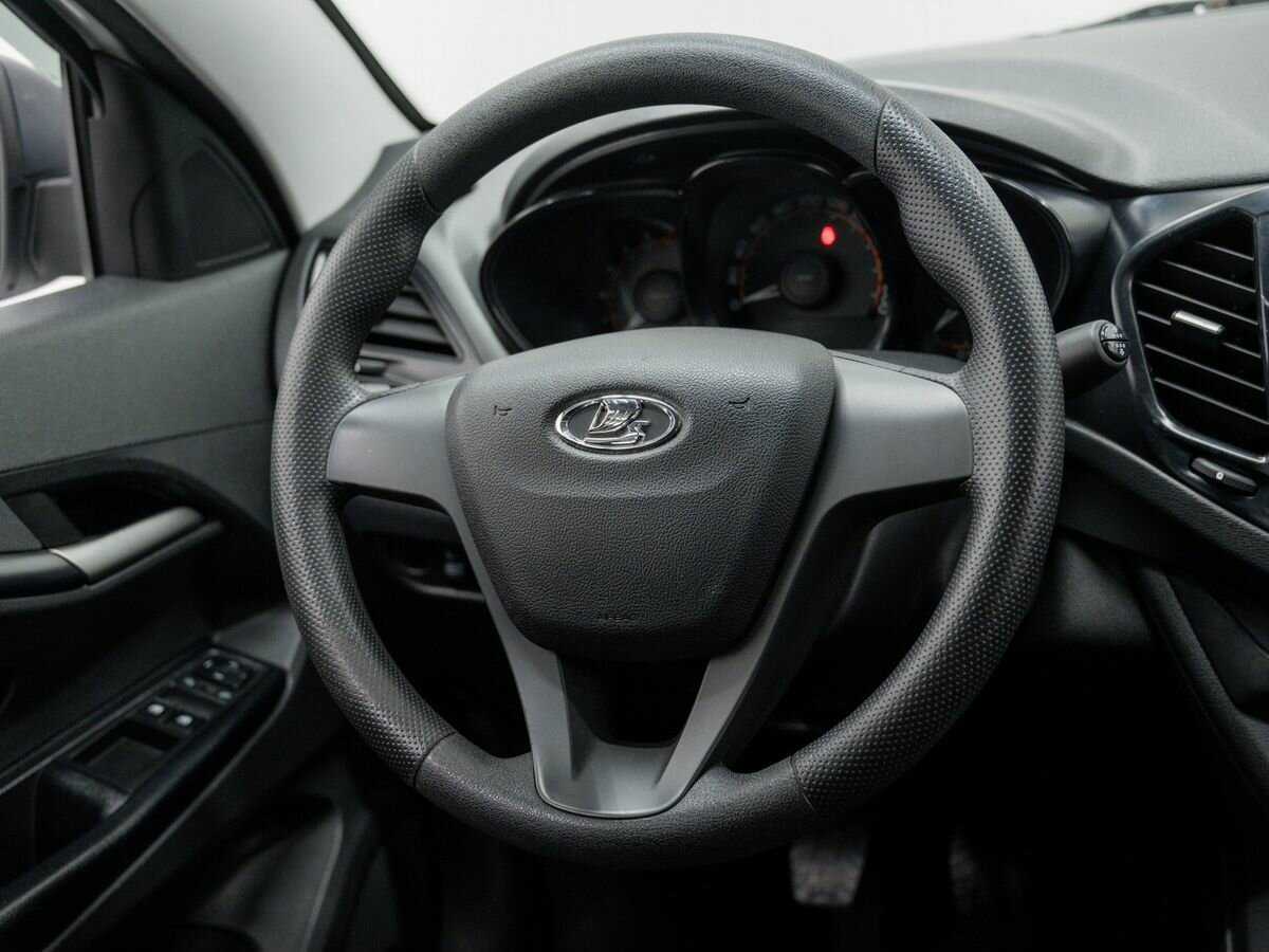 Купить Lada (ВАЗ) Vesta, 2019, 76 000 км, фото №11