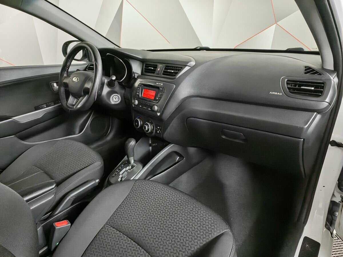 Купить Kia Rio 4-speed, 2013, 174 224 км, фото №9